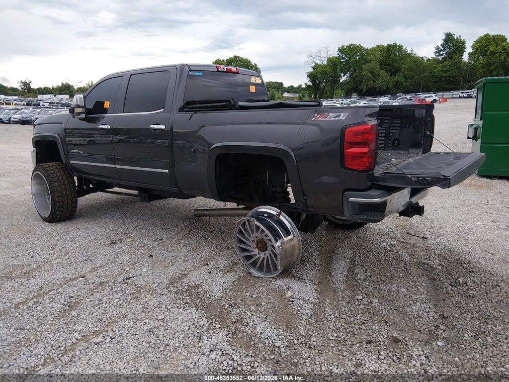 1GC1KWE82FF196304 2015 CHEVROLET SILVERADO 2500HD photo no. 3