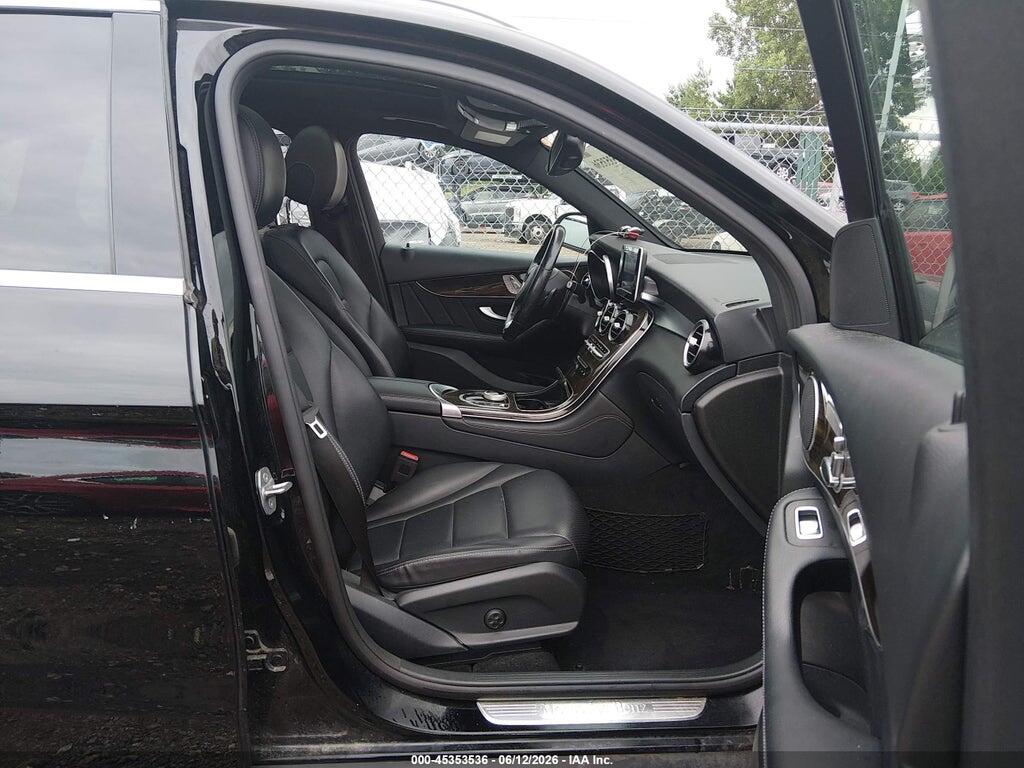 WDC0G4KB2KV145445 2019 MERCEDES-BENZ GLC 300 photo no. 5