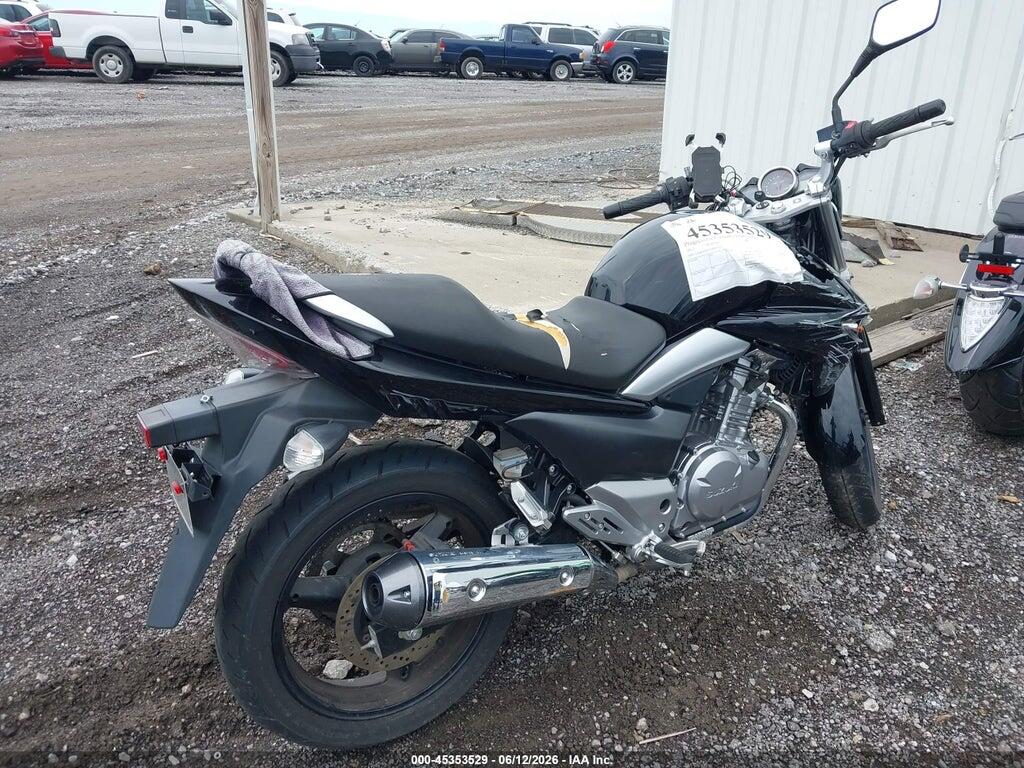 LC6GJ55F1D1101050 2013 SUZUKI GW250 photo no. 4