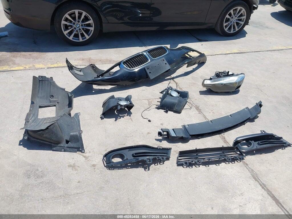WBA8E1G52GNU11339 2016 BMW 320I photo no. 12