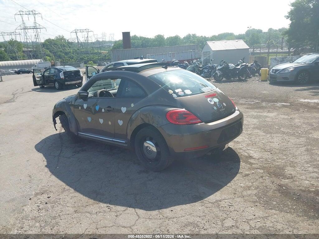 3VWJP7AT3DM675830 2013 VOLKSWAGEN BEETLE photo no. 3