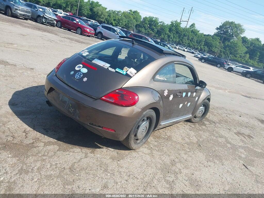 3VWJP7AT3DM675830 2013 VOLKSWAGEN BEETLE photo no. 4