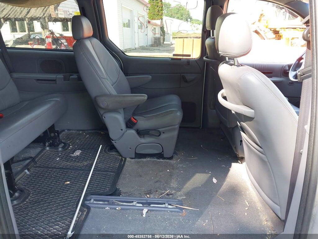 1C4GP54L0YB618320 2000 CHRYSLER TOWN & COUNTRY photo no. 8