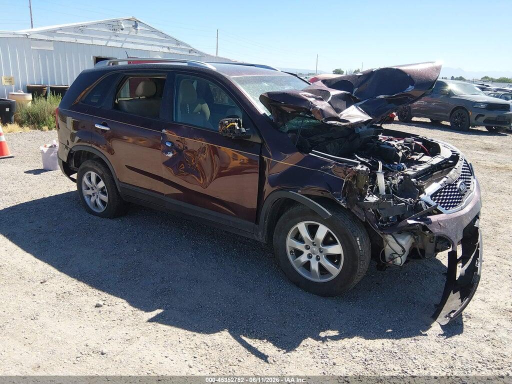 5XYKT3A29CG246366 2012 KIA SORENTO photo no. 1