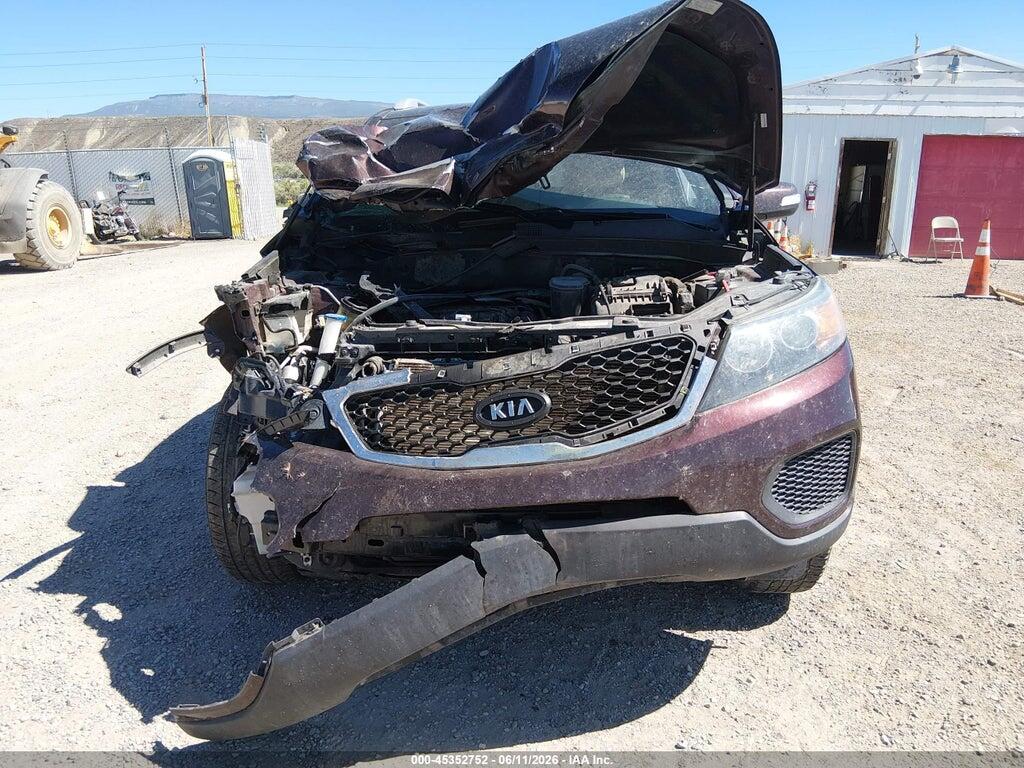 5XYKT3A29CG246366 2012 KIA SORENTO photo no. 11