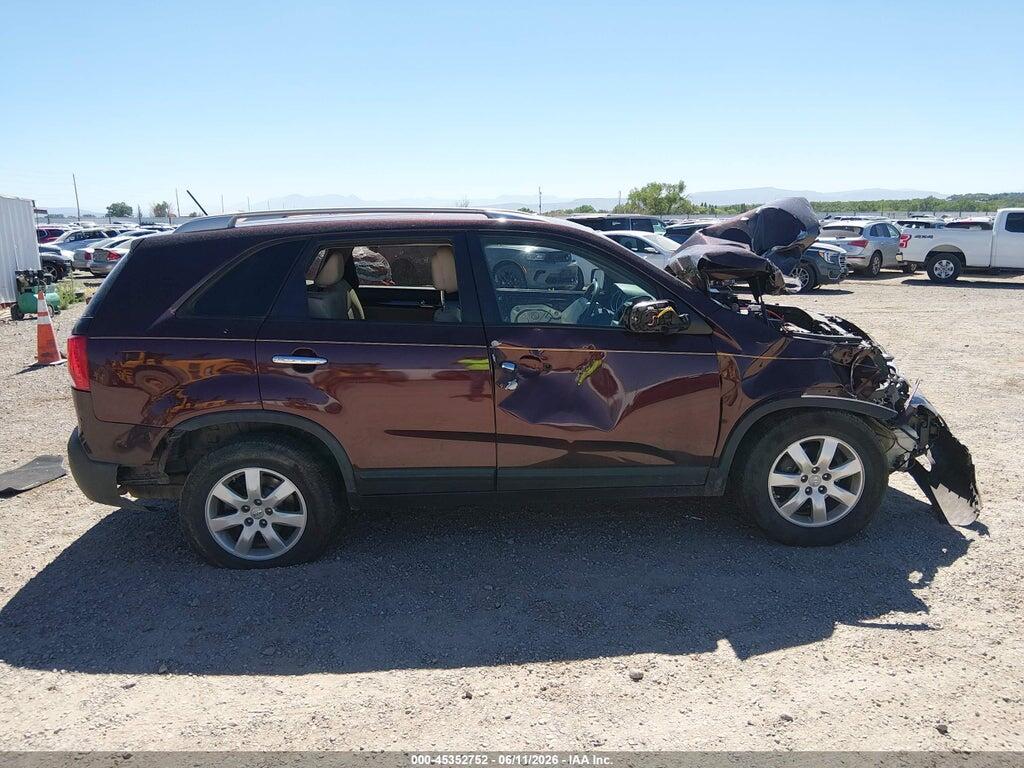 5XYKT3A29CG246366 2012 KIA SORENTO photo no. 12