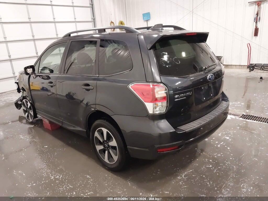 JF2SJAEC1HH571445 2017 SUBARU FORESTER photo no. 3