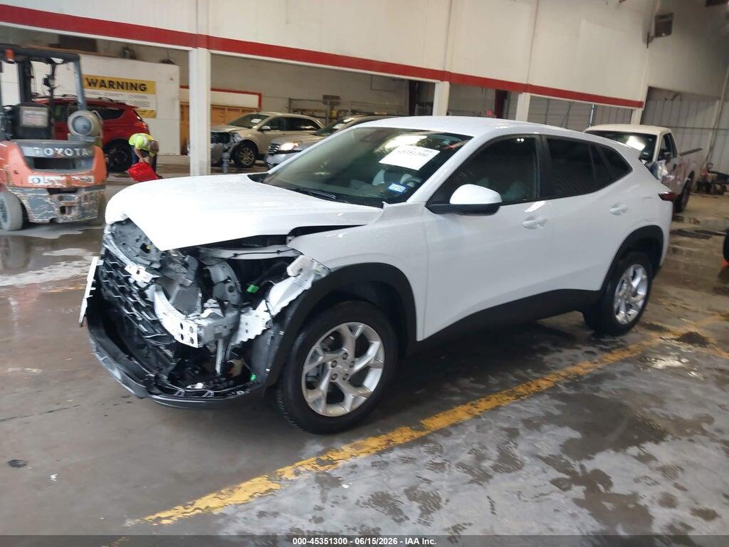 KL77LFEP3SC166106 2025 CHEVROLET TRAX photo no. 2