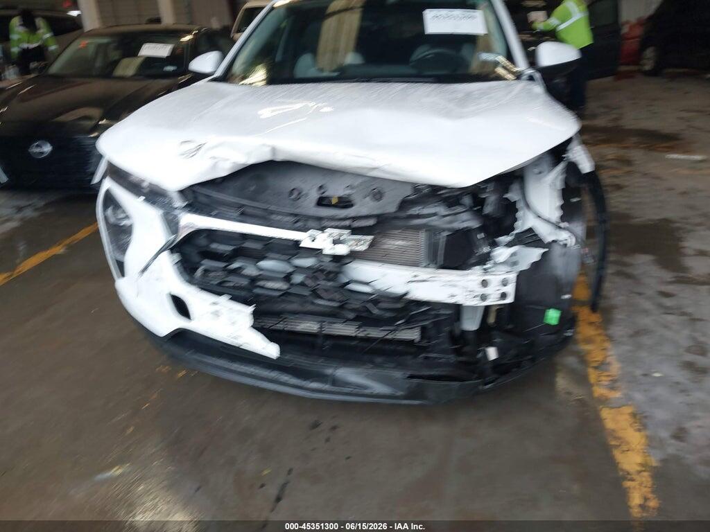 KL77LFEP3SC166106 2025 CHEVROLET TRAX photo no. 6