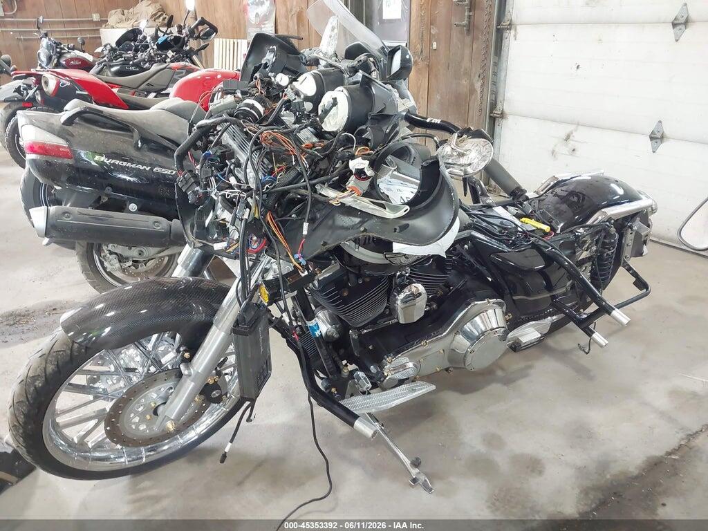 1HD1FFW103Y611088 2003 HARLEY-DAVIDSON FLHTCI photo no. 2