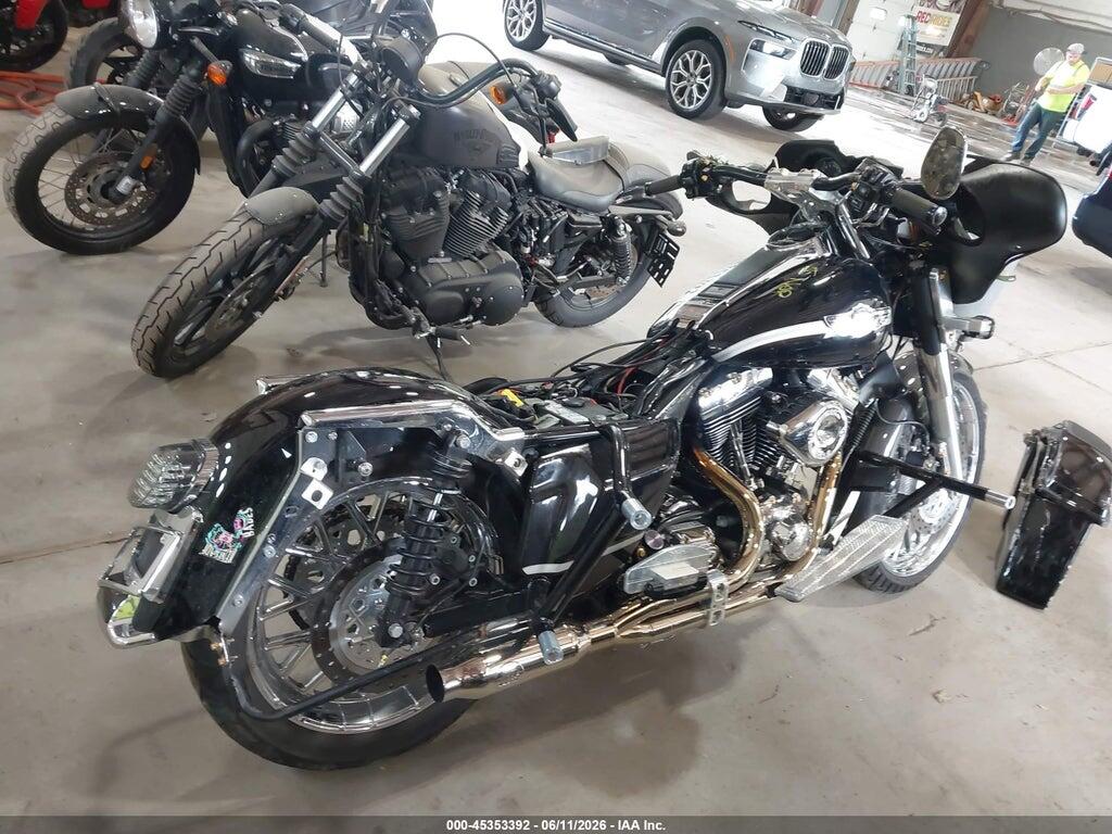 1HD1FFW103Y611088 2003 HARLEY-DAVIDSON FLHTCI photo no. 4
