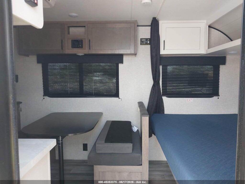 1UJBC0AK2S1YC0072 2025 JAYCO JAY FLIGHT photo no. 5