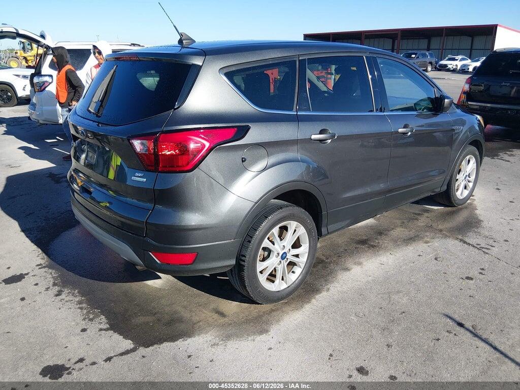 1FMCU0GD6KUB02209 2019 FORD ESCAPE photo no. 4