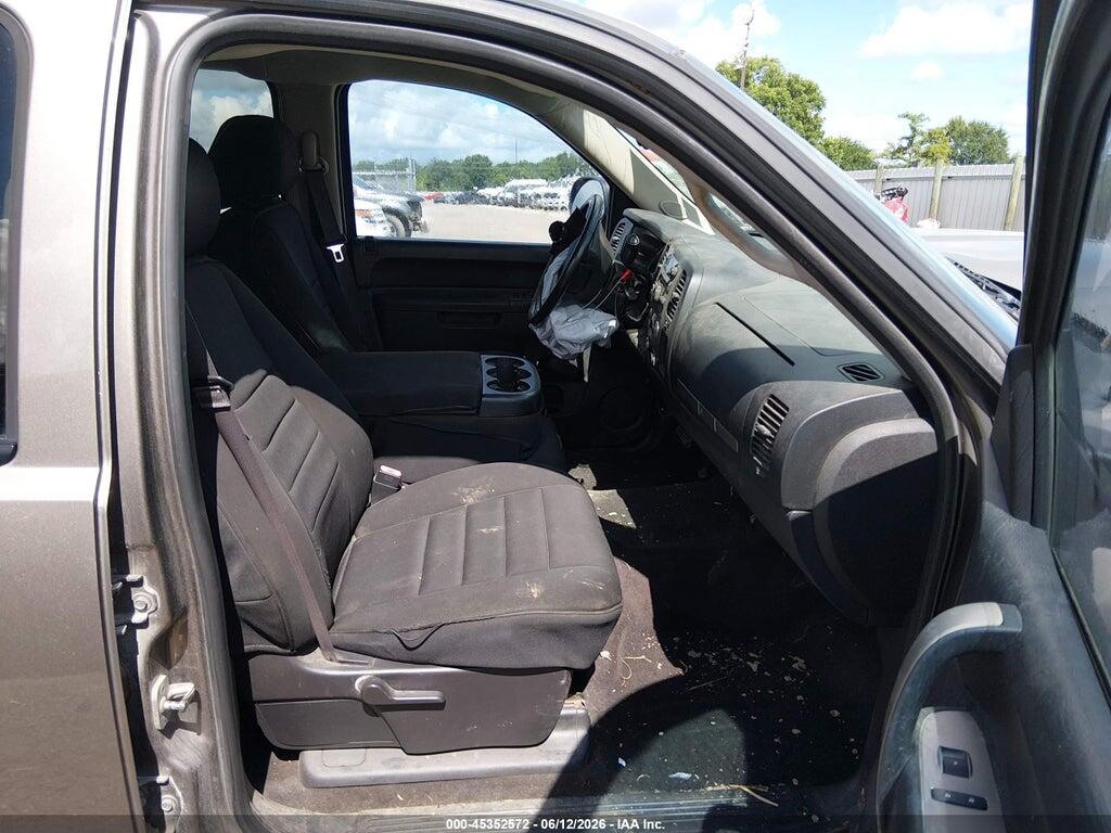 3GCPCSE06DG143384 2013 CHEVROLET SILVERADO 1500 photo no. 5
