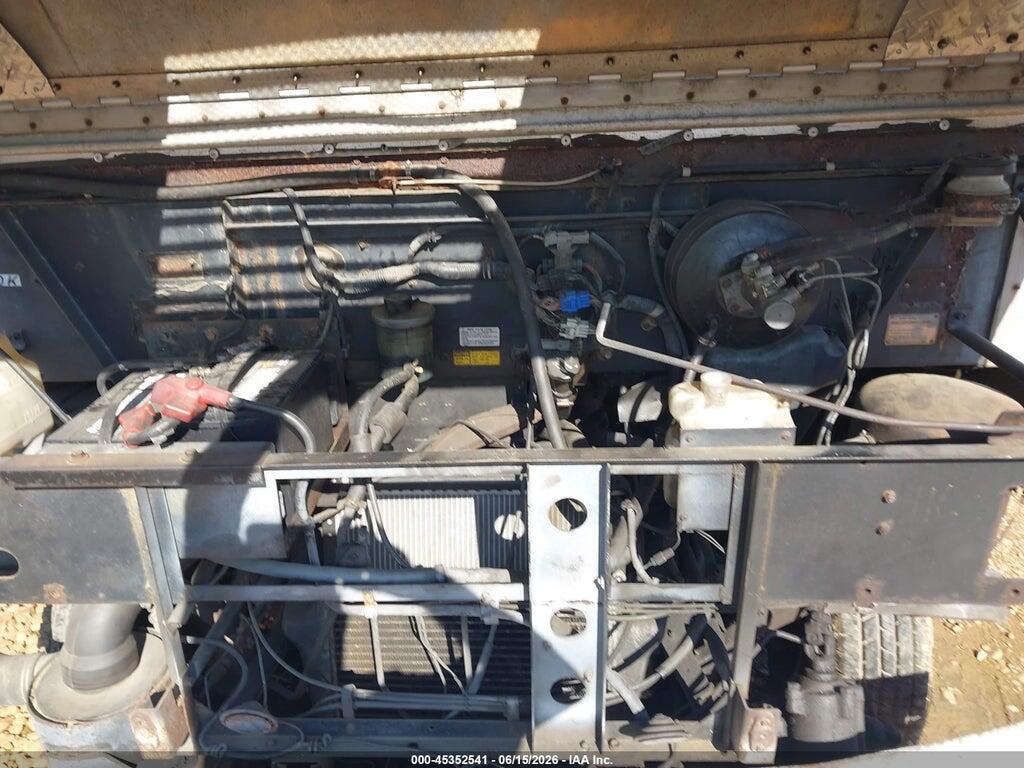 JALB4T1K3S7011663 1995 ISUZU NPR photo no. 9