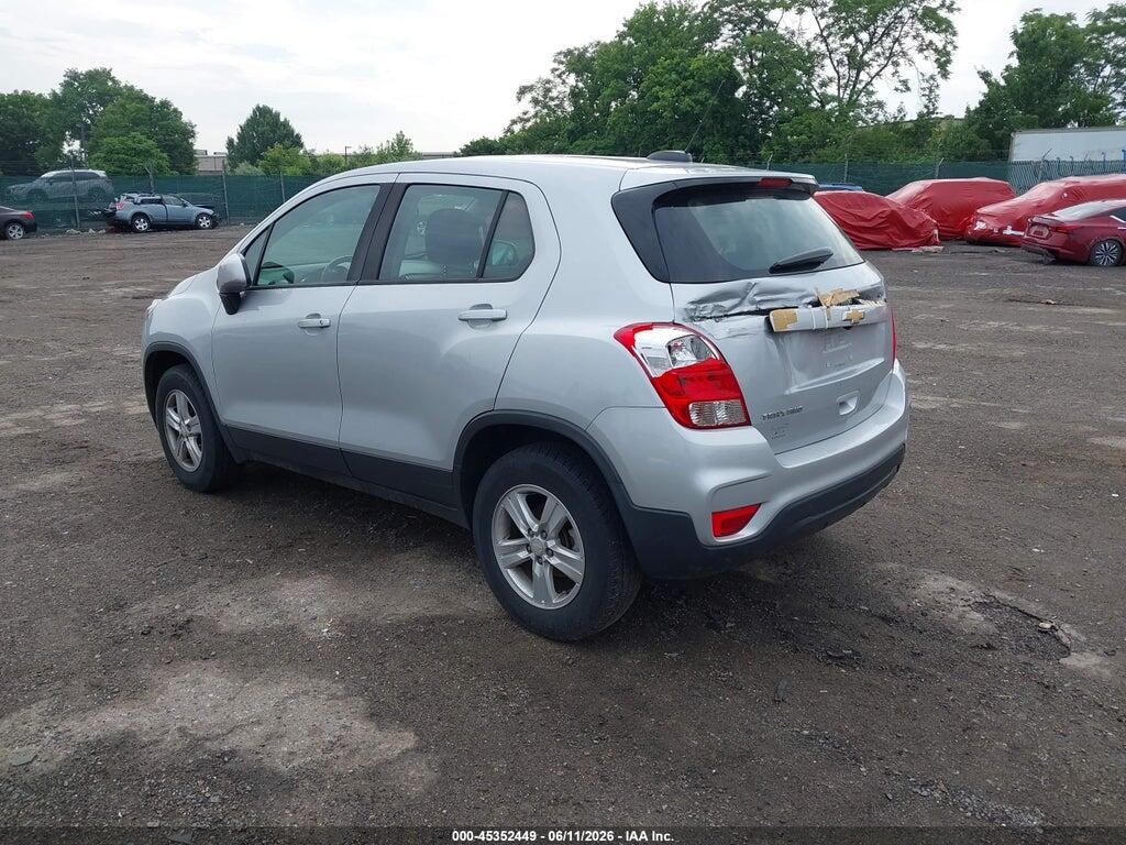 3GNCJNSB6JL167335 2018 CHEVROLET TRAX photo no. 3