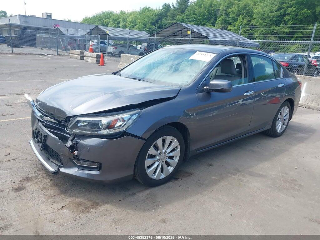 1HGCR3F80DA003242 2013 HONDA ACCORD photo no. 2