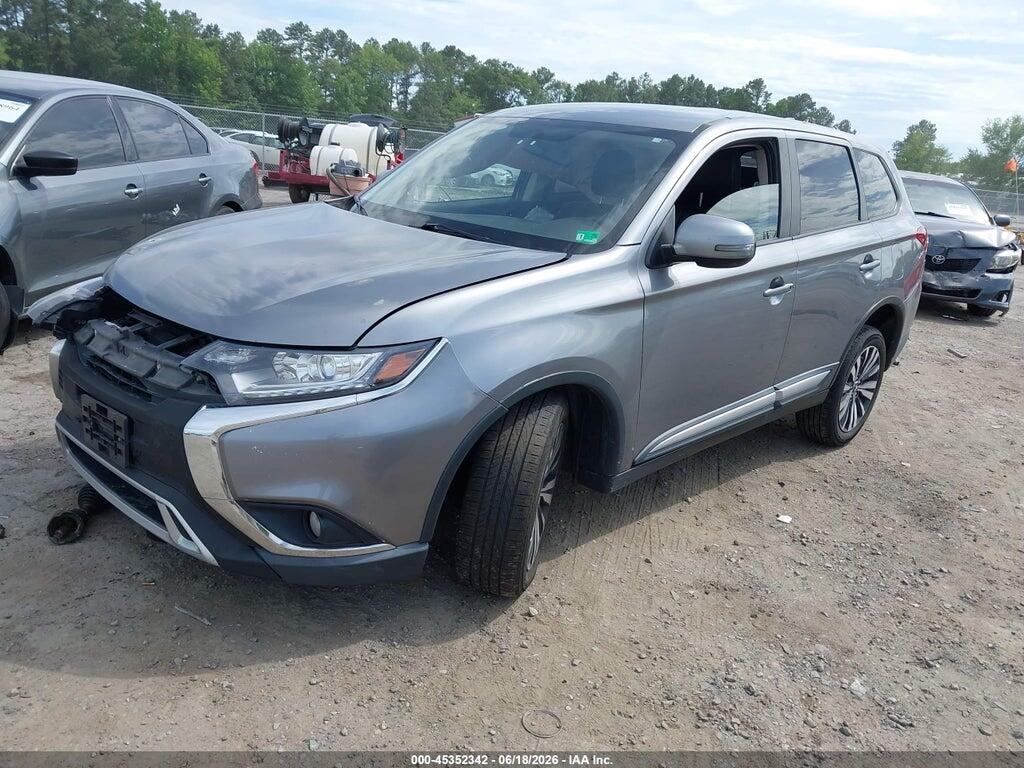 JA4AZ3A35KZ045240 2019 MITSUBISHI OUTLANDER photo no. 2