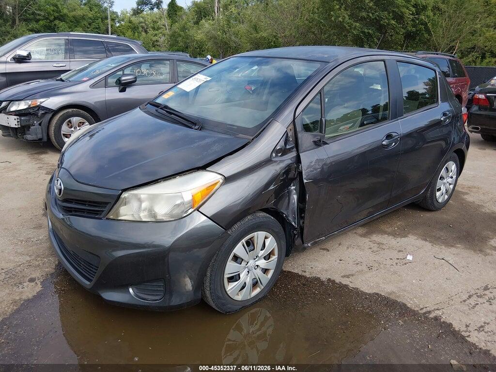 JTDKTUD34DD548822 2013 TOYOTA YARIS photo no. 2