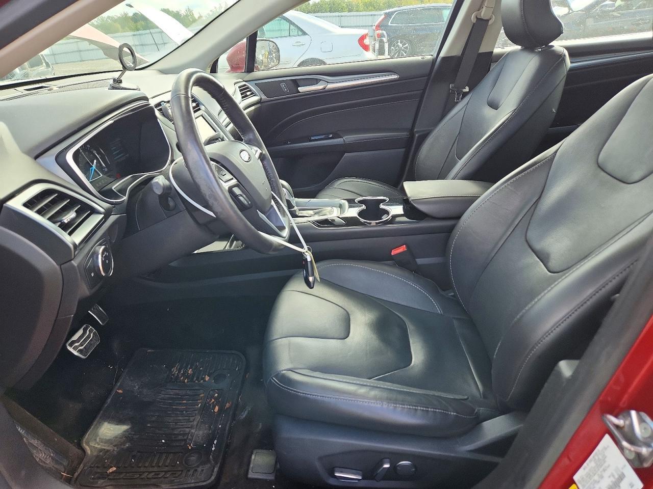 2015 FORD FUSION TITANIUM PHEV — Фото 7 из 12