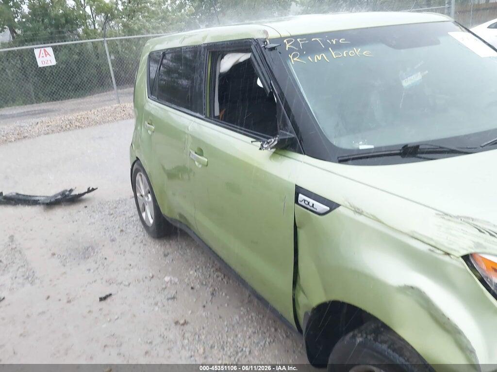 KNDJN2A24F7753290 2015 KIA SOUL photo no. 6