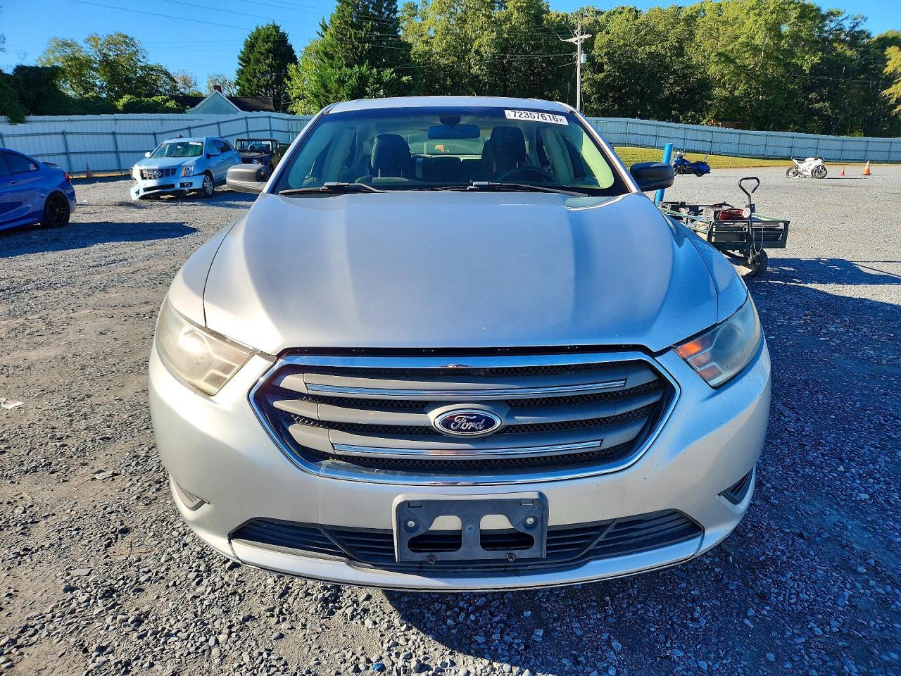 2015 FORD TAURUS SE — Фото 5 из 12