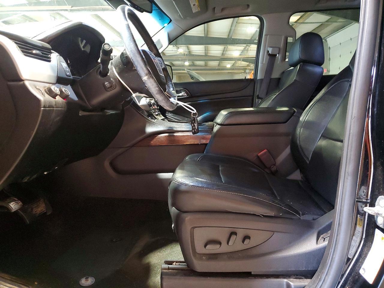 2016 GMC YUKON XL K1500 SLT — Фото 7 из 13