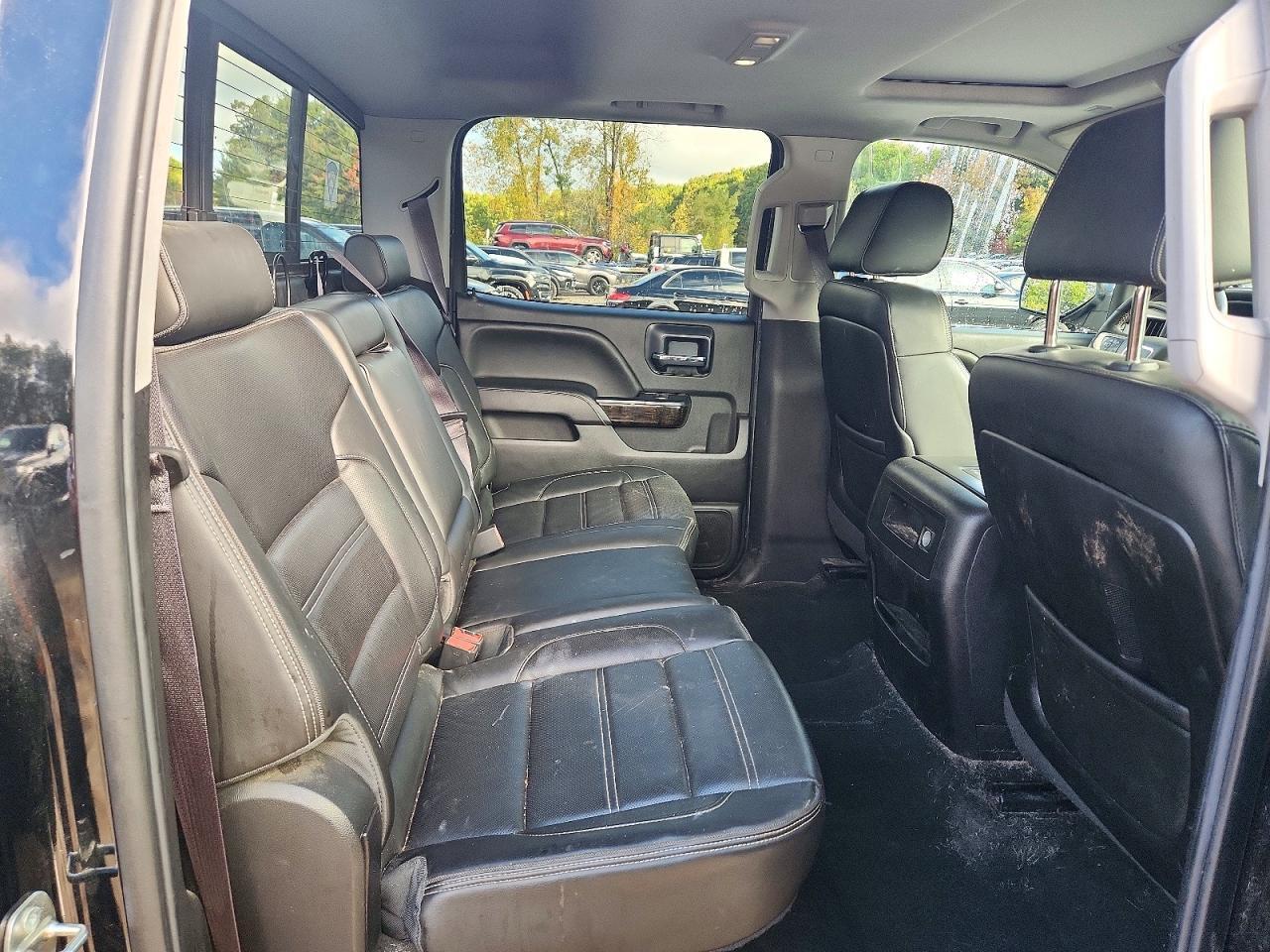 2015 GMC SIERRA K1500 DENALI — Фото 10 из 12