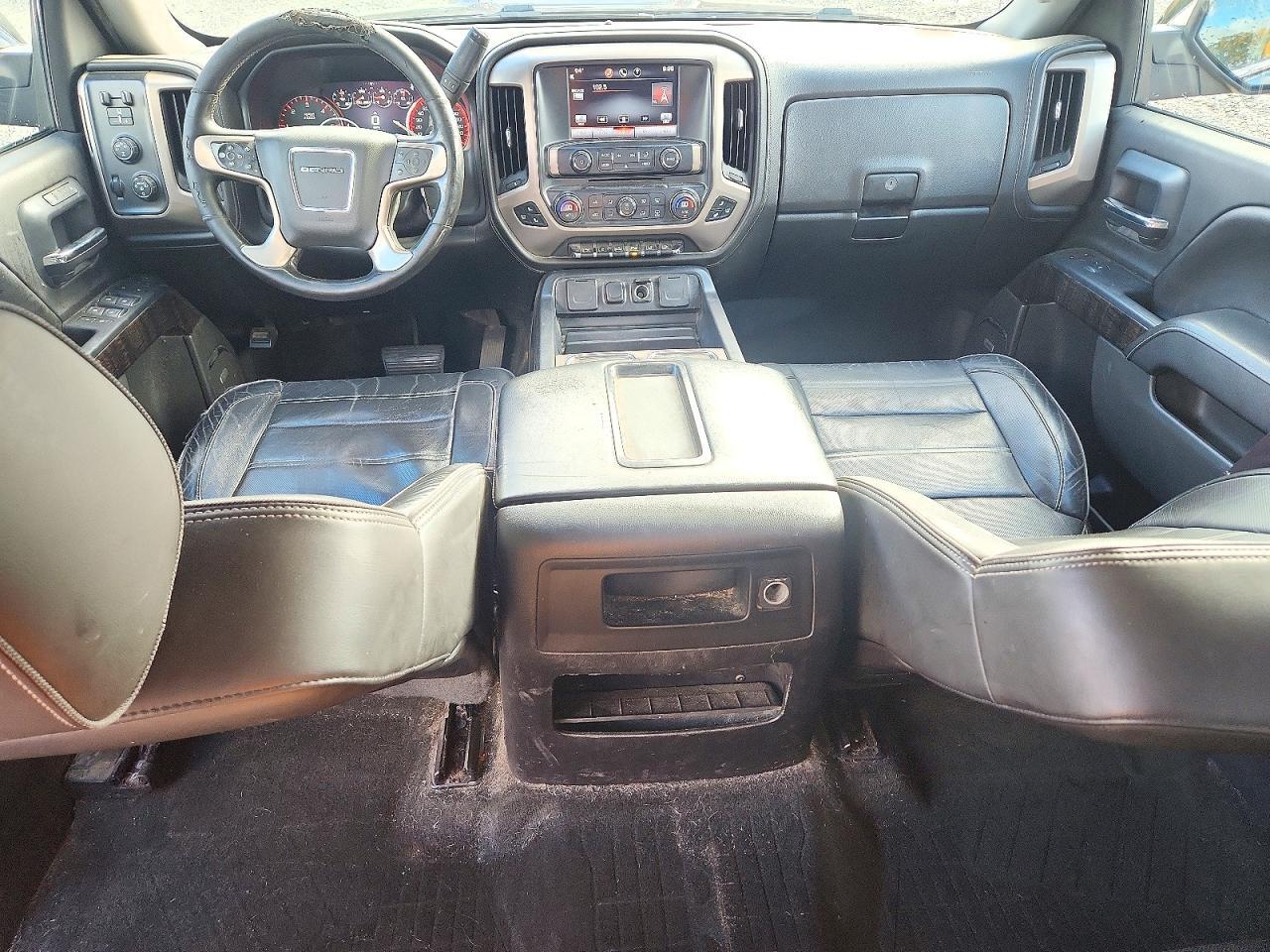 2015 GMC SIERRA K1500 DENALI — Фото 8 из 12