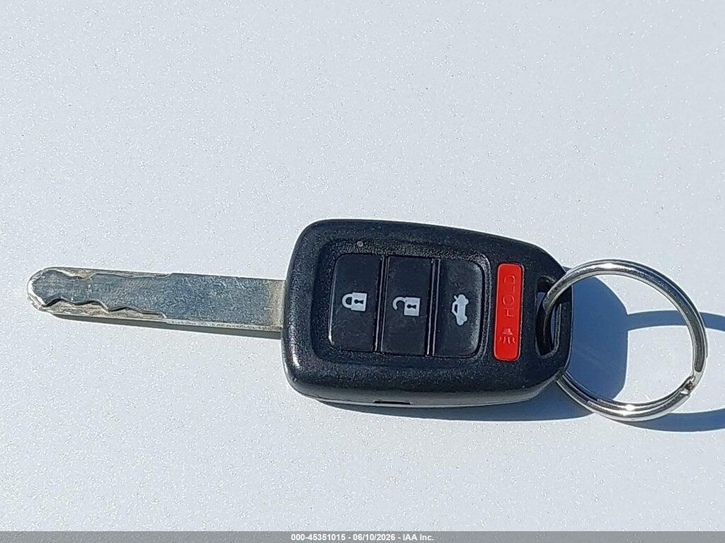 2HGFB2F52FH548753 2015 HONDA CIVIC photo no. 11
