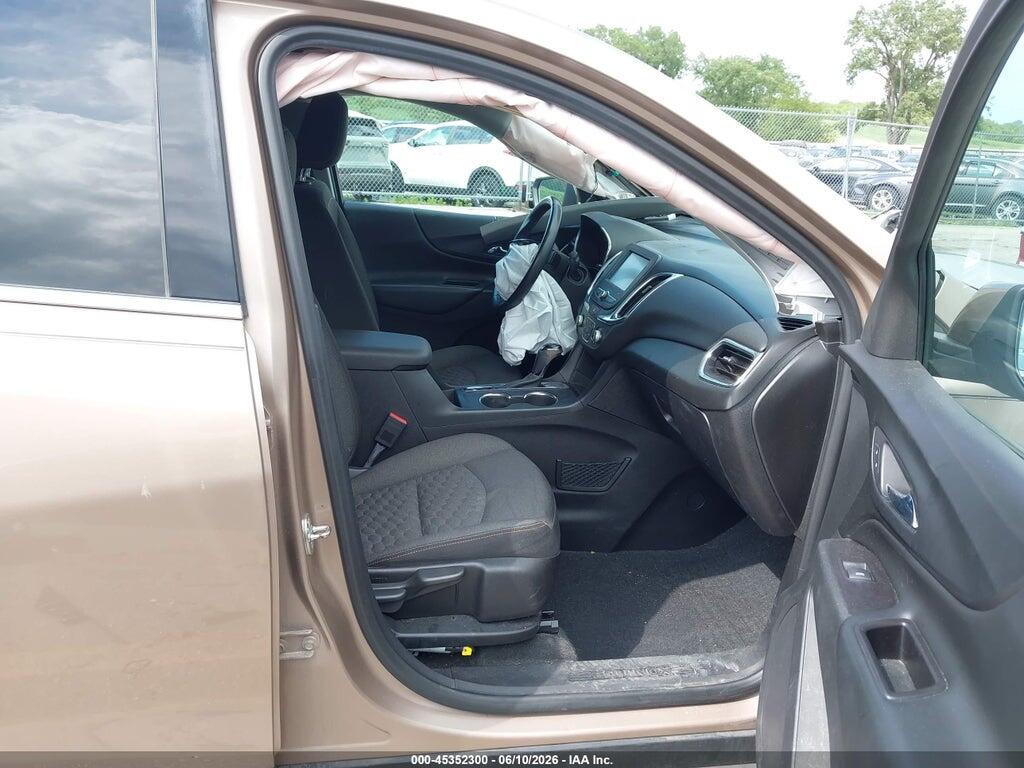 2GNAXJEV0J6341506 2018 CHEVROLET EQUINOX photo no. 5