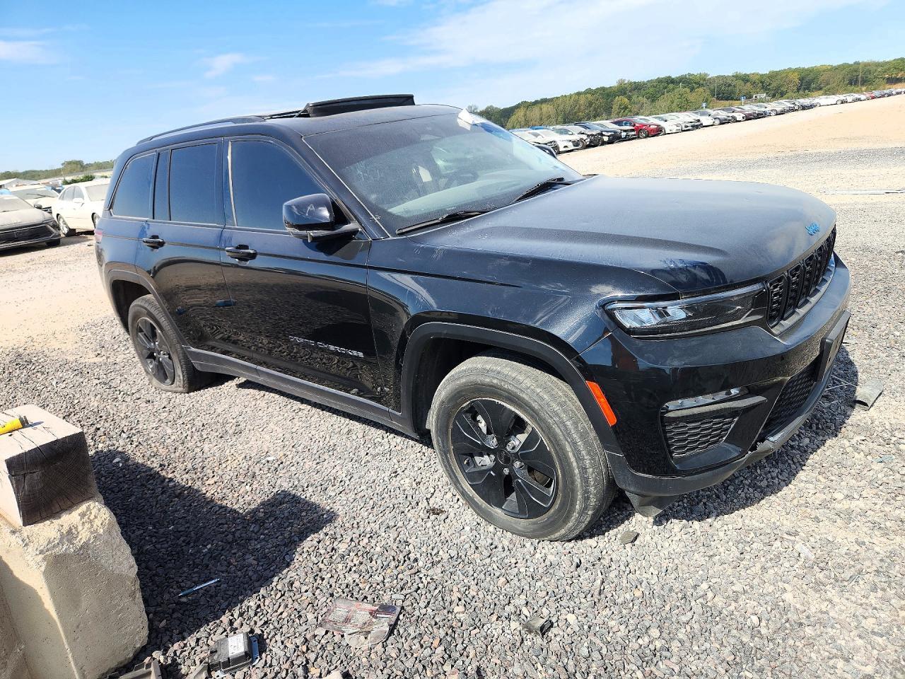 2022 JEEP GRAND CHEROKEE LIMITED 4XE — Фото 4 из 13
