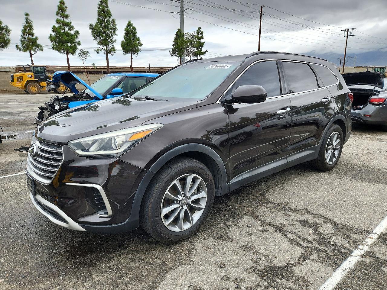 2017 HYUNDAI SANTA FE SE