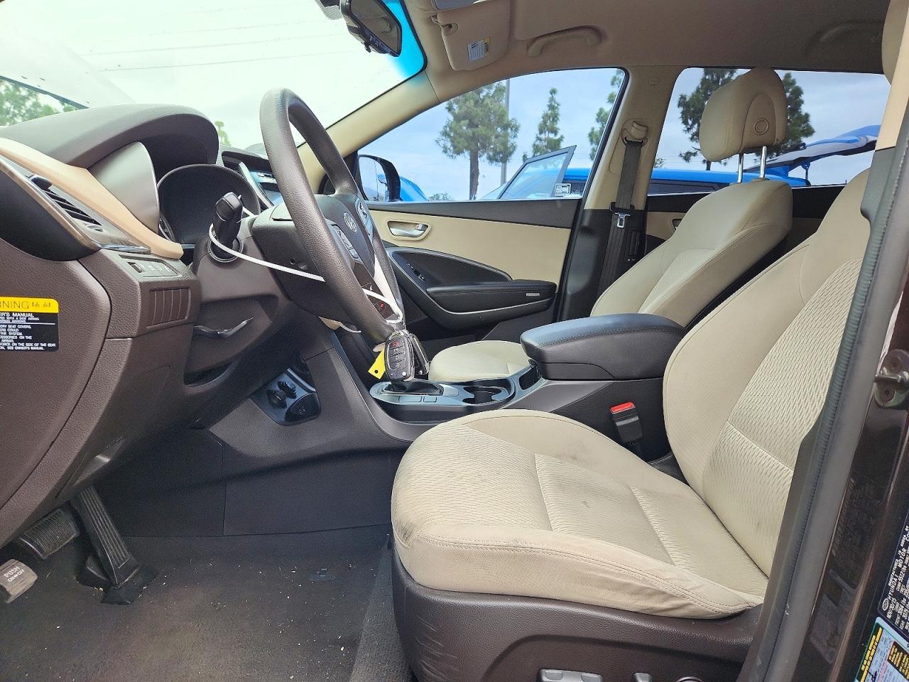 2017 HYUNDAI SANTA FE SE — Фото 7 из 13