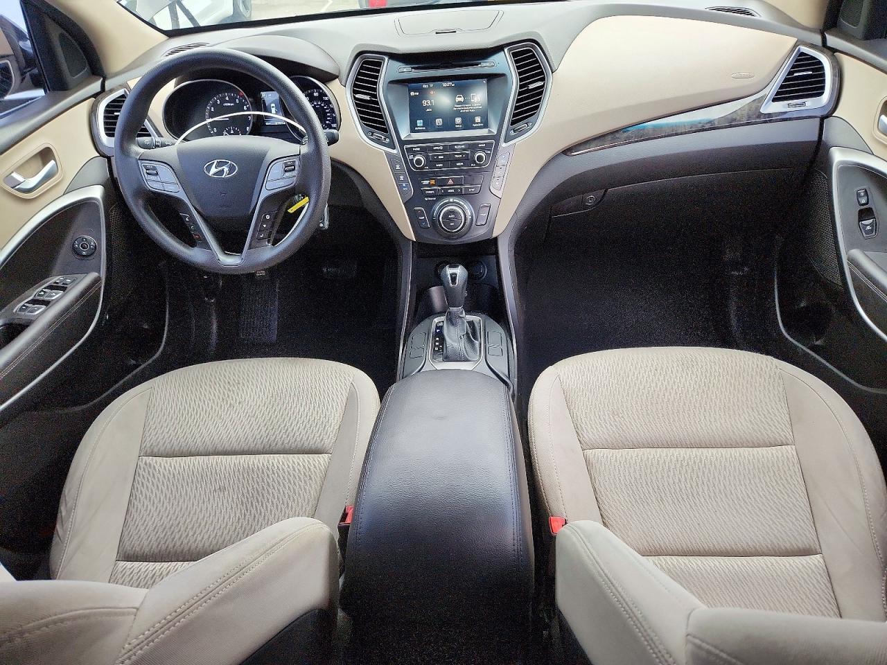 2017 HYUNDAI SANTA FE SE — Фото 8 из 13