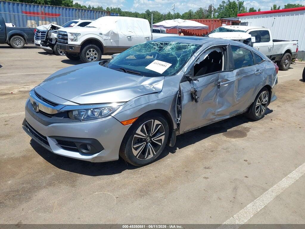 JHMFC1F36JX032113 2018 HONDA CIVIC photo no. 2