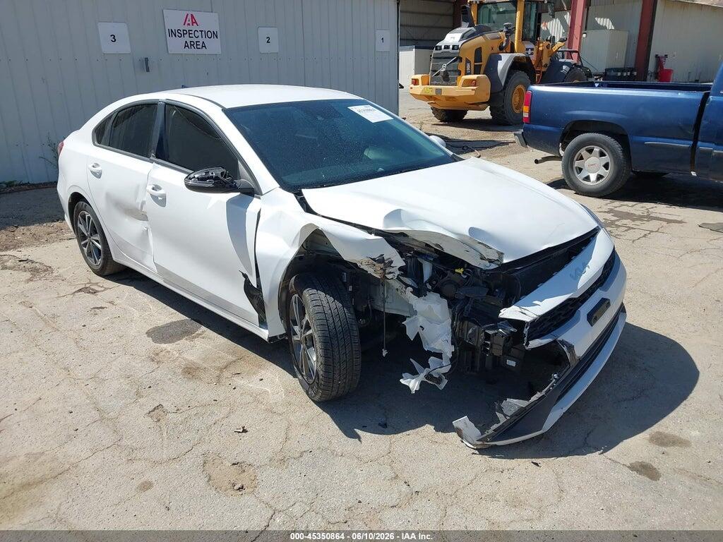3KPF24AD0RE779529 2024 KIA FORTE photo no. 1