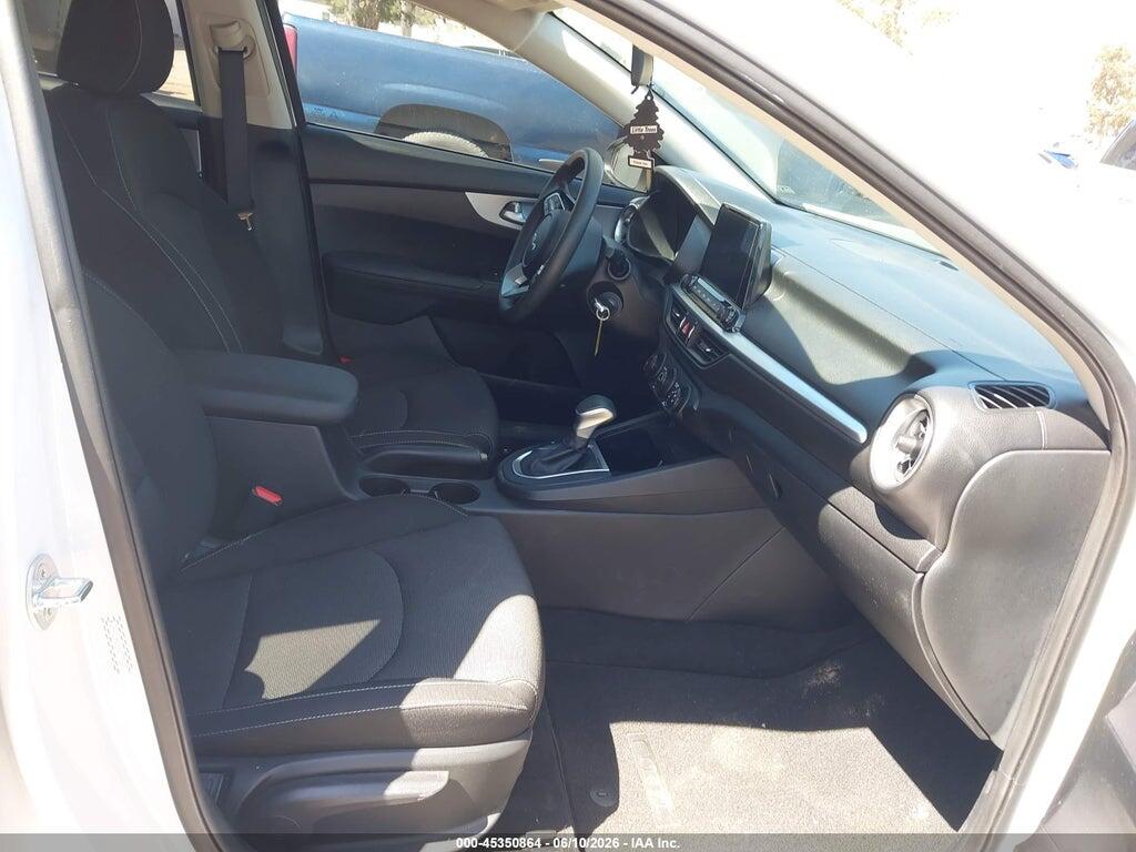 3KPF24AD0RE779529 2024 KIA FORTE photo no. 5
