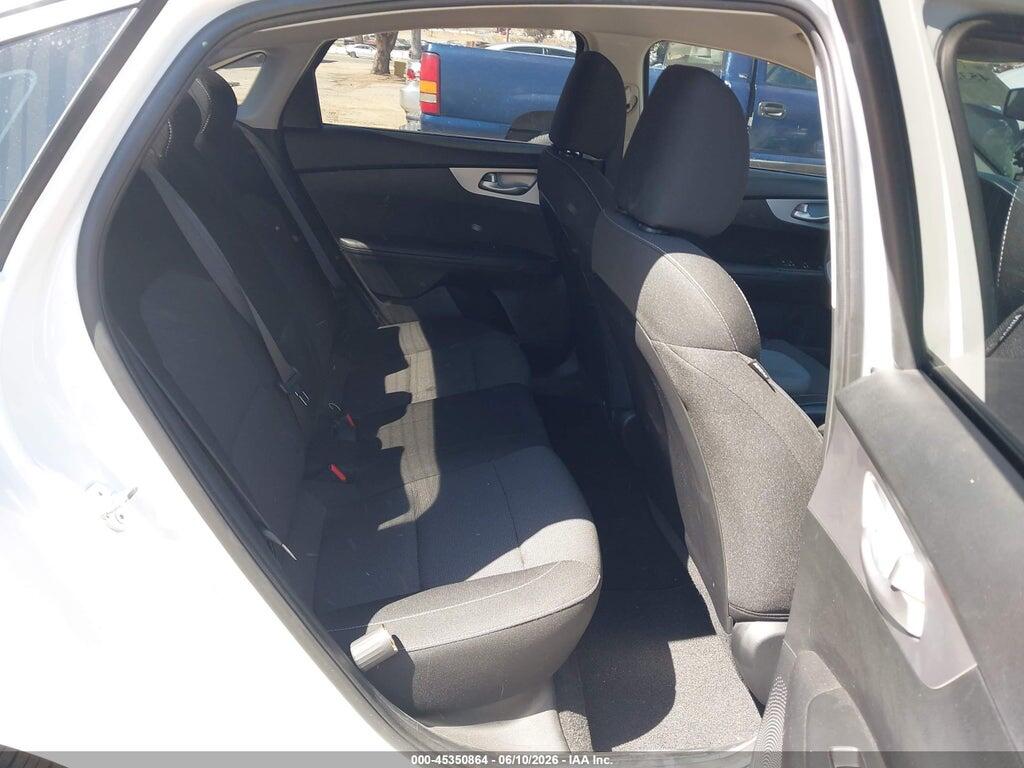 3KPF24AD0RE779529 2024 KIA FORTE photo no. 8