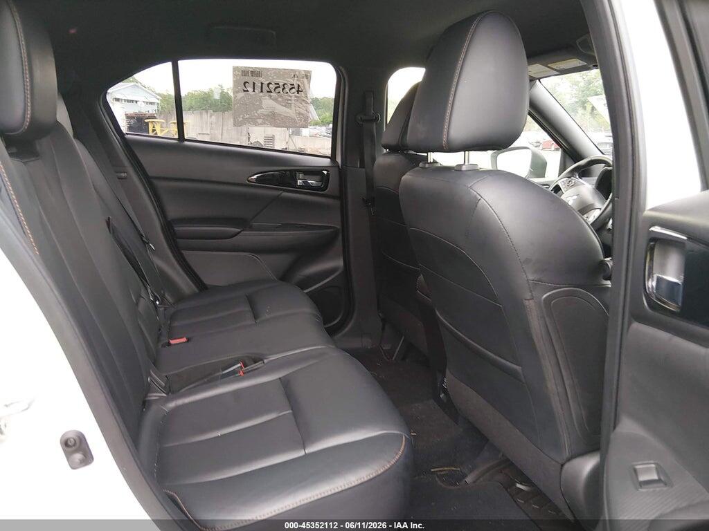 JA4AT5AA9LZ000346 2020 MITSUBISHI ECLIPSE CROSS photo no. 8