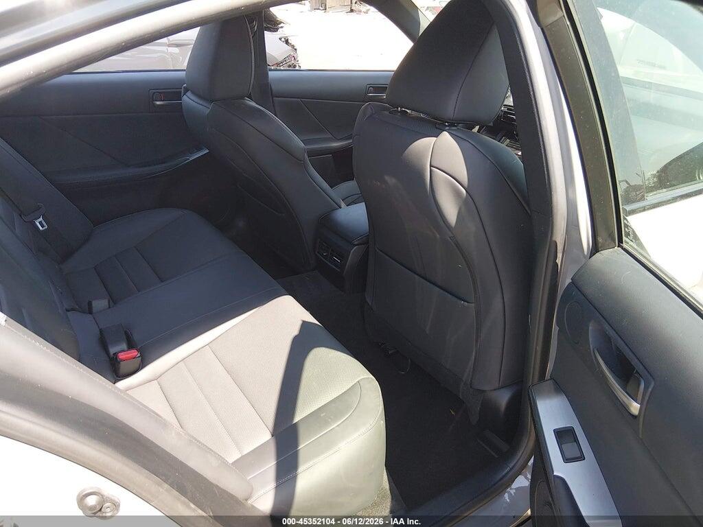 JTHAP1D29S5006997 2025 LEXUS IS 500 photo no. 8