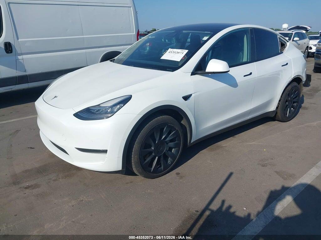 5YJYGDEE3LF045773 2020 TESLA MODEL Y photo no. 2