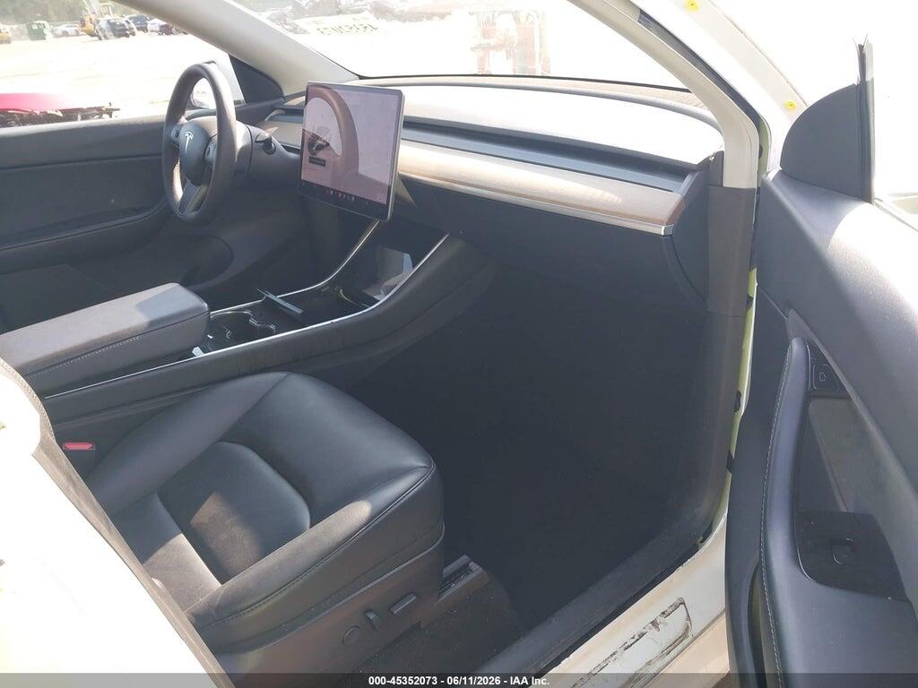5YJYGDEE3LF045773 2020 TESLA MODEL Y photo no. 5