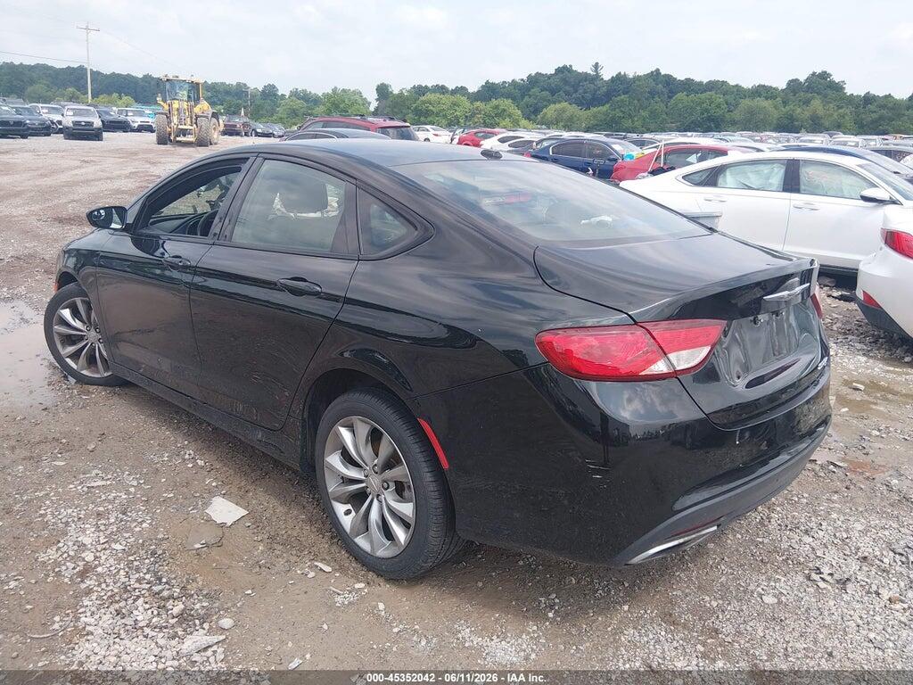 1C3CCCBB1GN161639 2016 CHRYSLER 200 photo no. 3