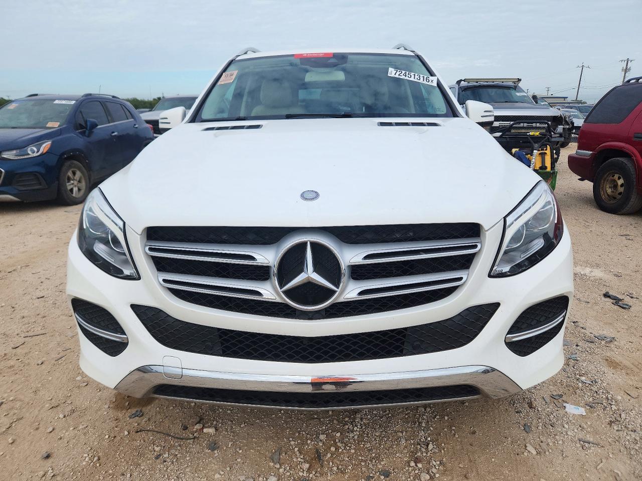 2016 MERCEDES-BENZ GLE 350 — Фото 5 из 12