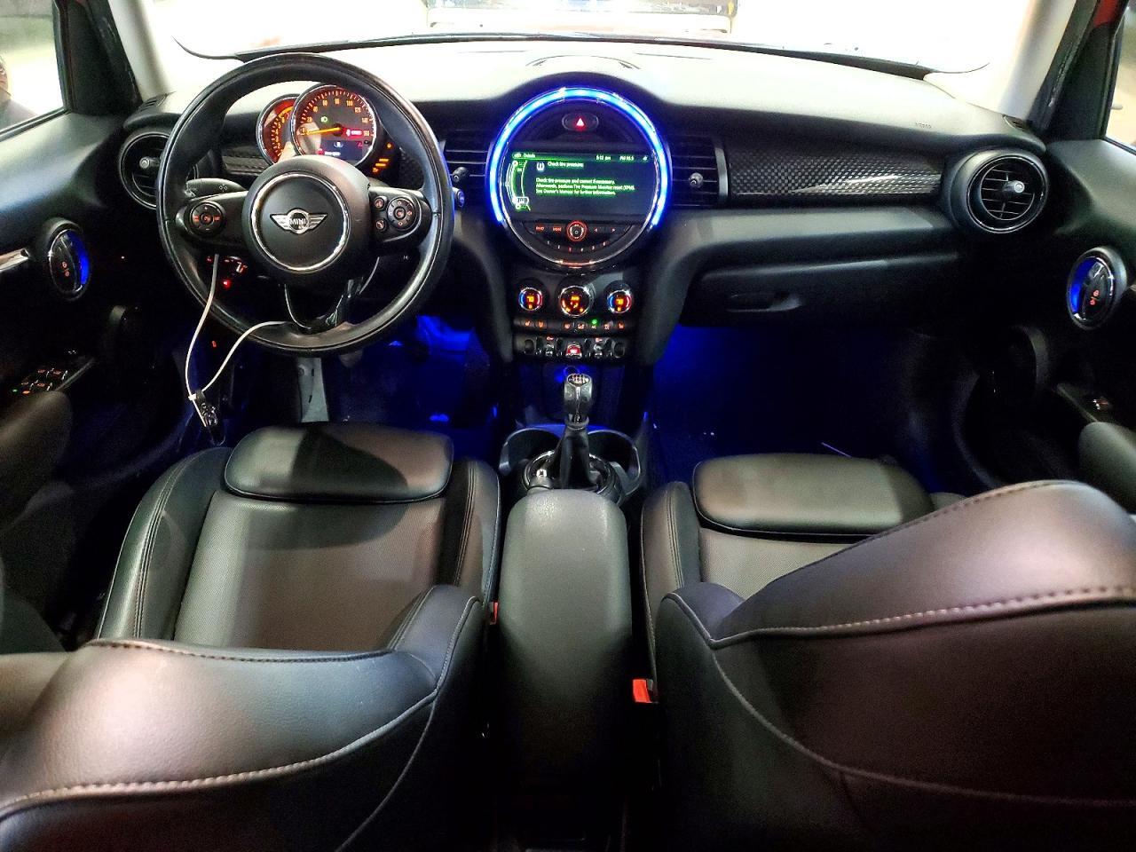 2017 MINI COOPER S — Фото 8 из 12