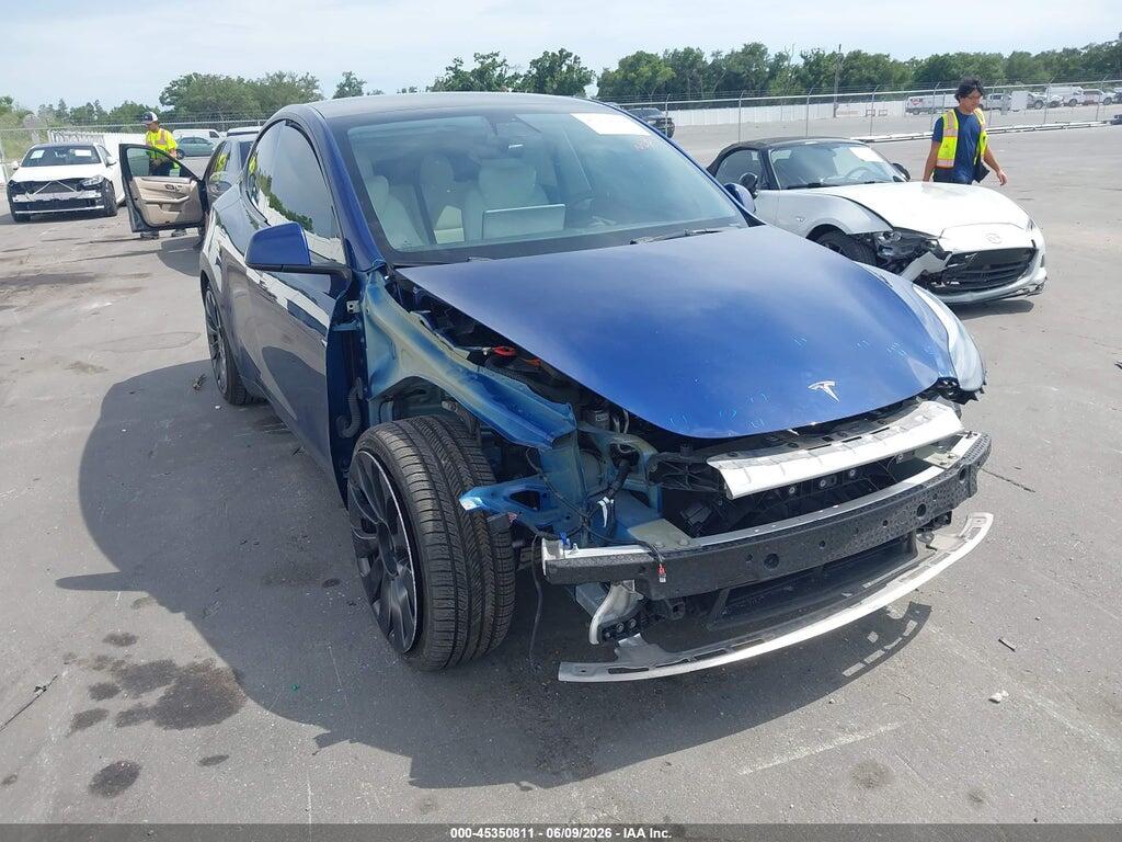 7SAYGDEF9NF441995 2022 TESLA MODEL Y photo no. 1