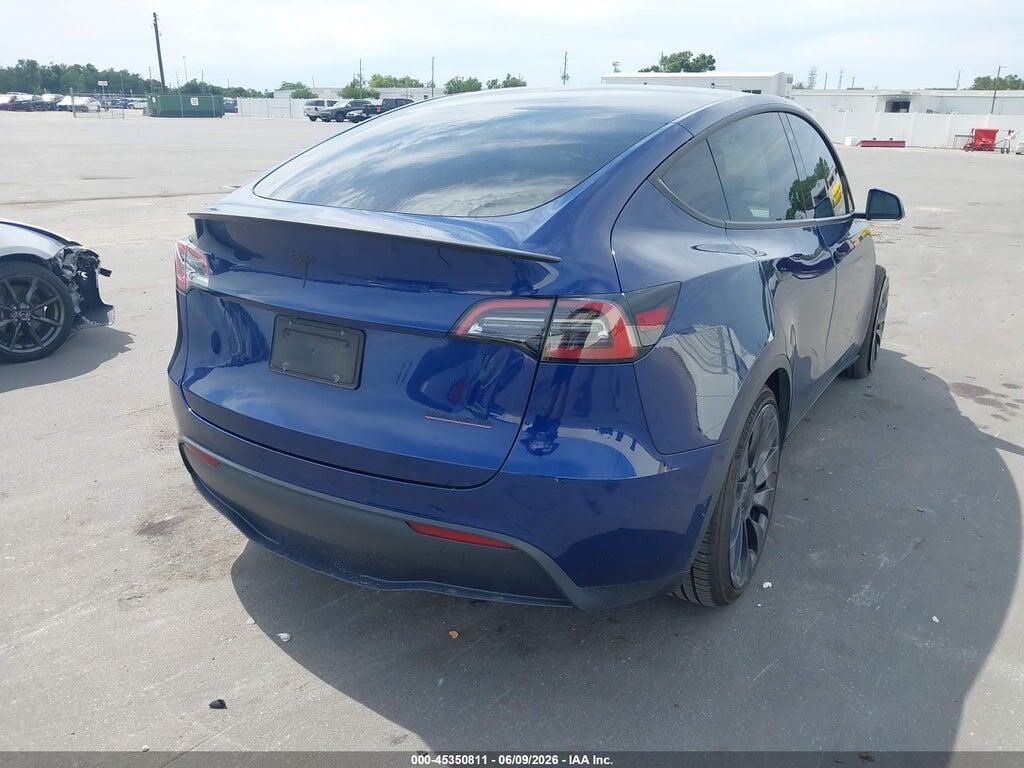 7SAYGDEF9NF441995 2022 TESLA MODEL Y photo no. 4