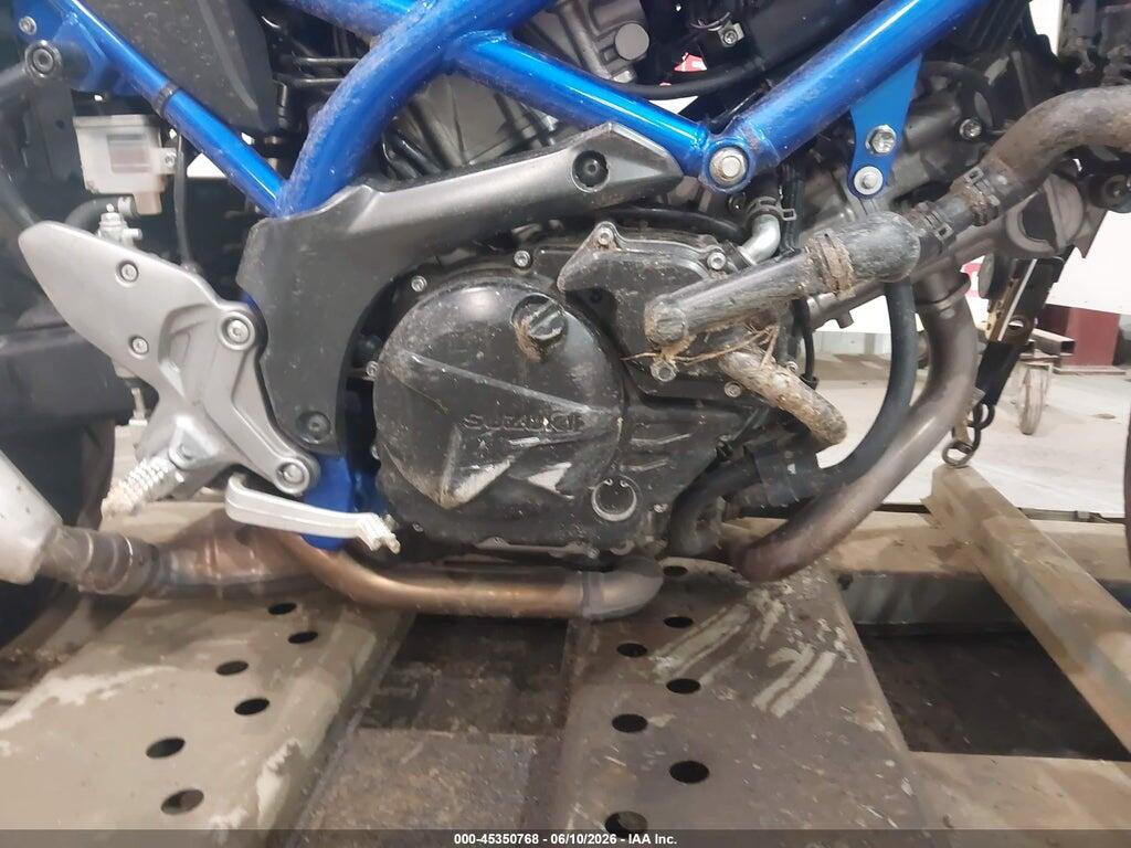 JS1VP55B0N7100097 2022 SUZUKI SV650 photo no. 8