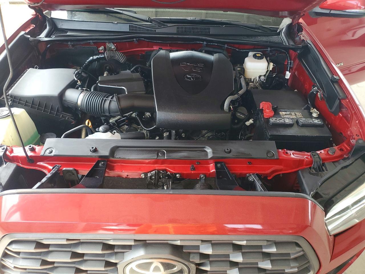 2023 TOYOTA TACOMA TRD OFF-ROAD — Фото 11 из 12